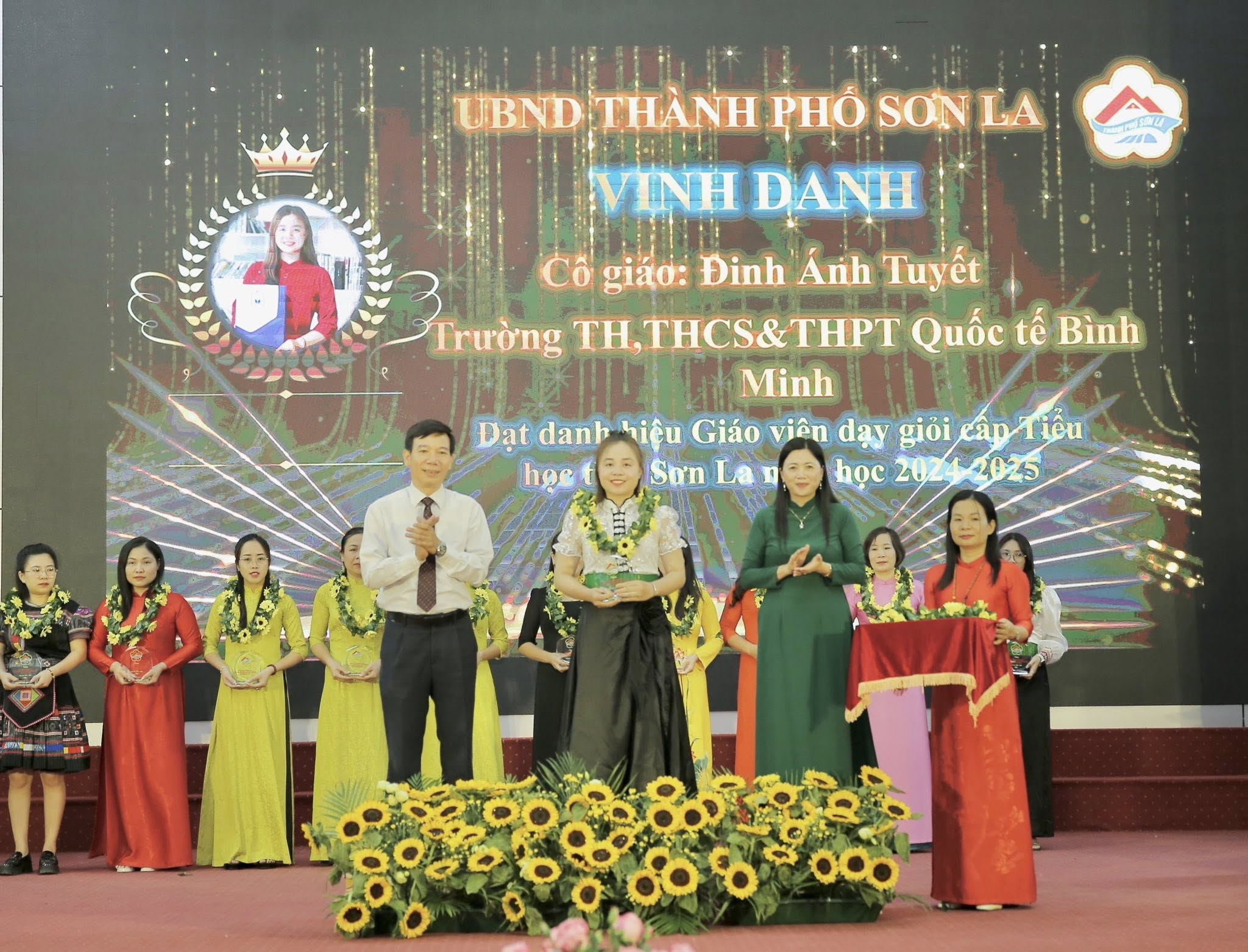 anh tin bai